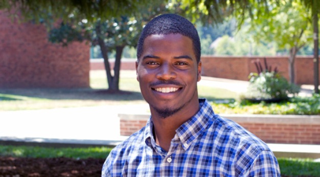 Finance Major Excels at Boeing