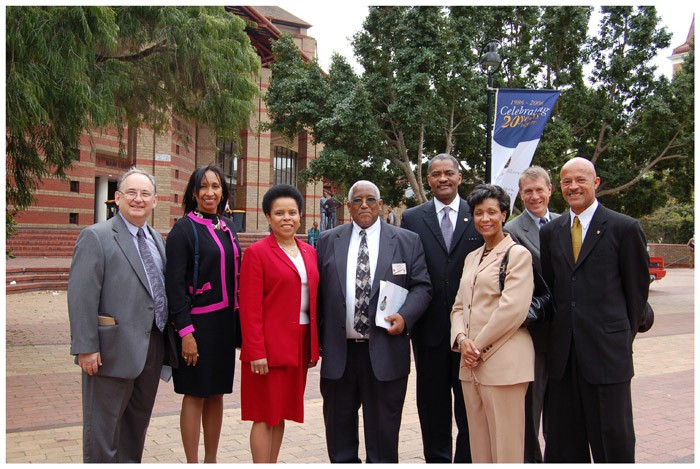 A photo of leadership from both the University of Missouri and UWC